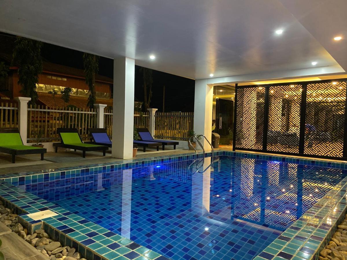 Vang Vieng Topview Hotel Экстерьер фото